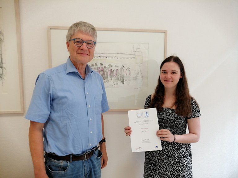 Julia Gamper recieves stipend